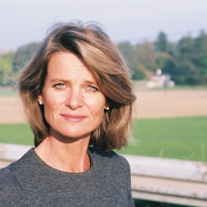 Portrait of Caroline De Gruyter